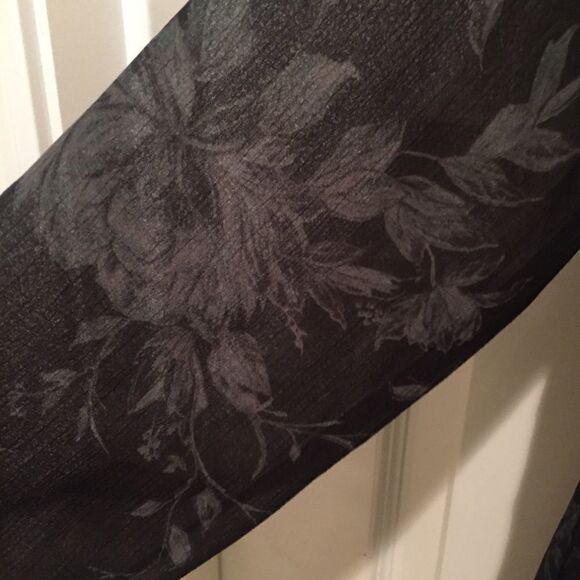 Ecote Black Dress with Floral Pattern - Picture 4 of 8